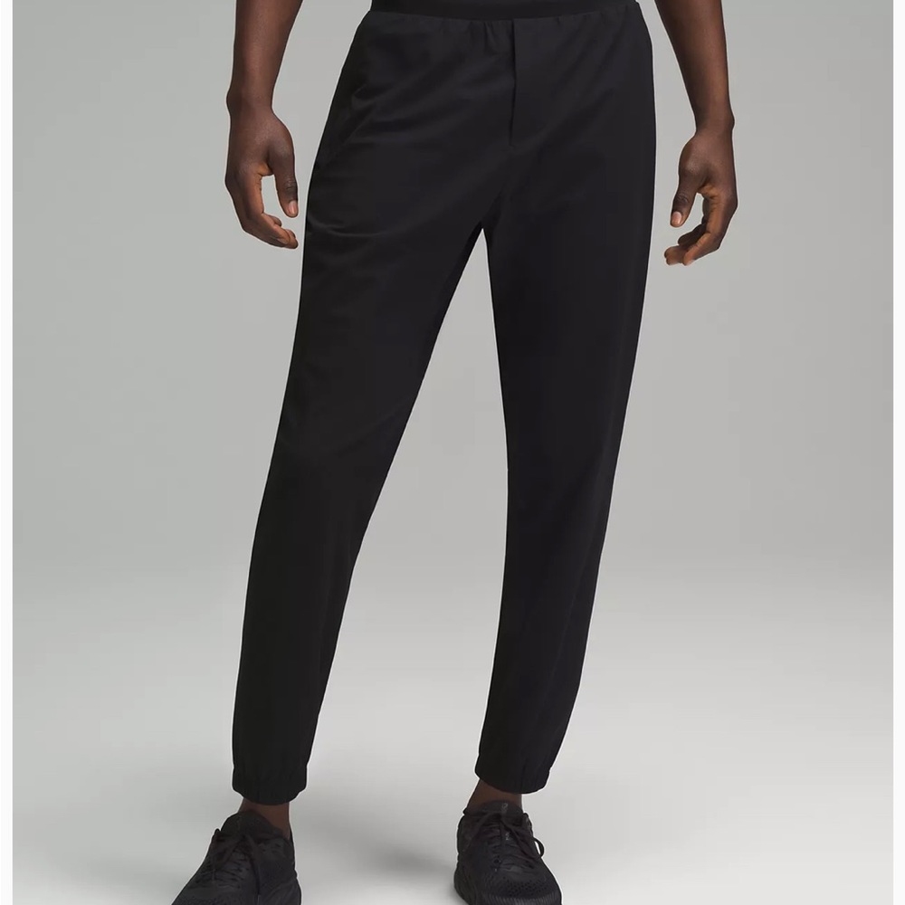 LULULEMON SURGE JOGGER